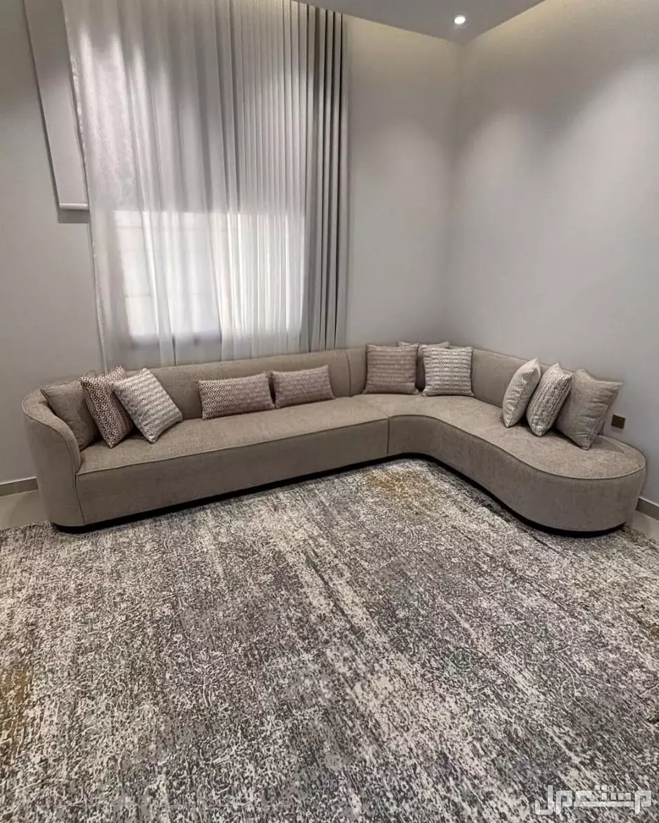 Picture of Lأرائك على شكل 